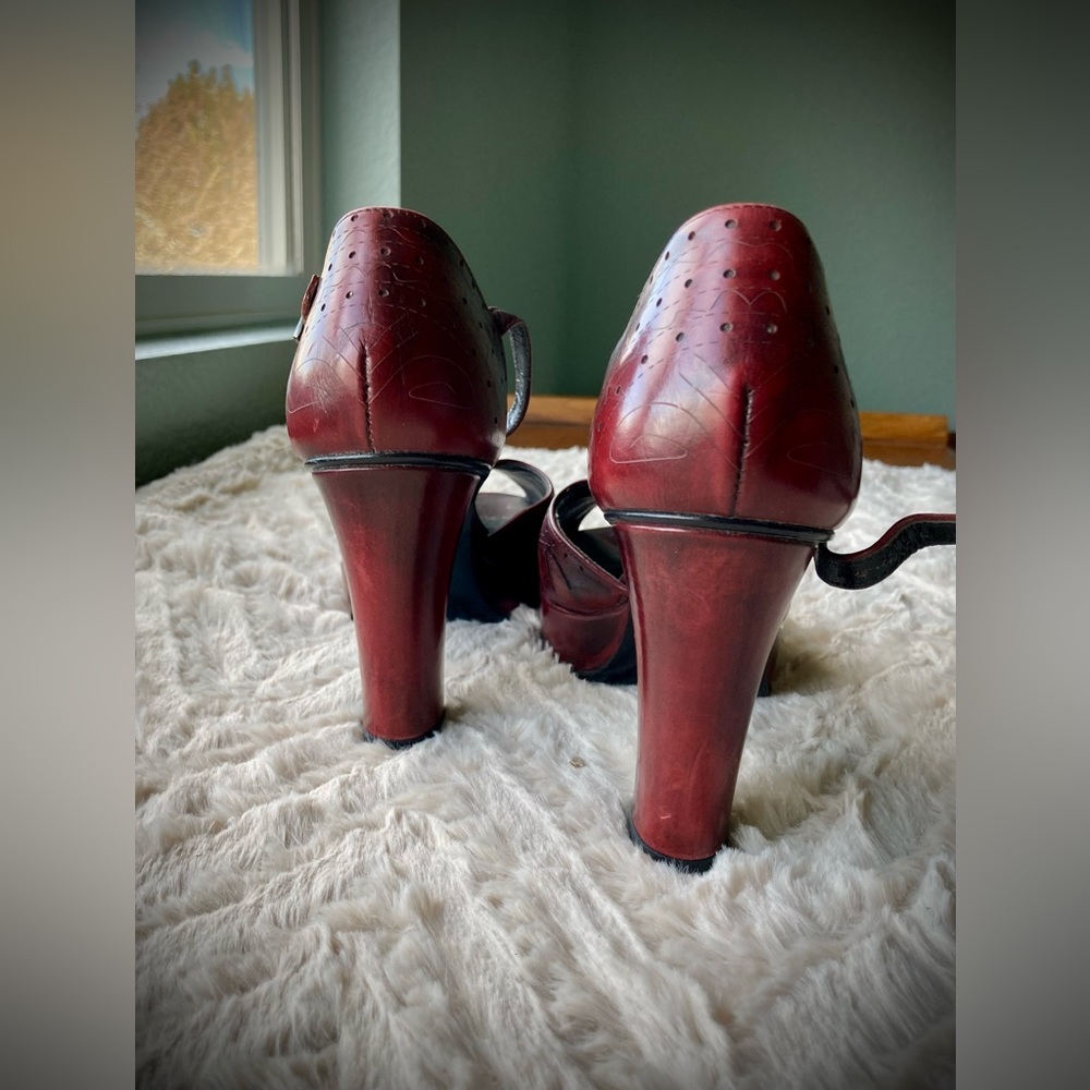 VIA SPIGA sandal, made in ITALY; “Oxford” style details sandal; burgundy/wine. - Picture 3 of 10